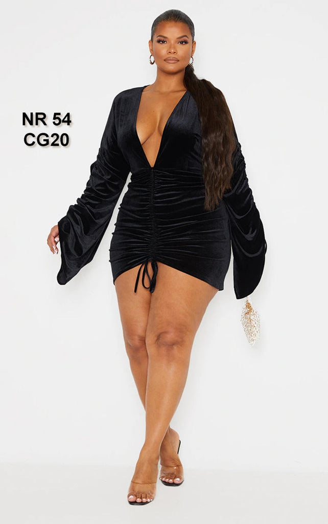 Plus Black Velvet Plunge Ruched Front Bodycon Dress