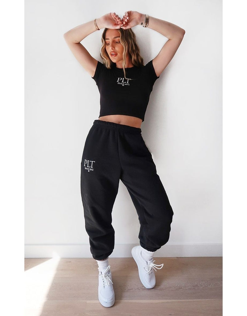 PRETTYLITTLETHING Black Established Slogan Casual Cuffed Joggers